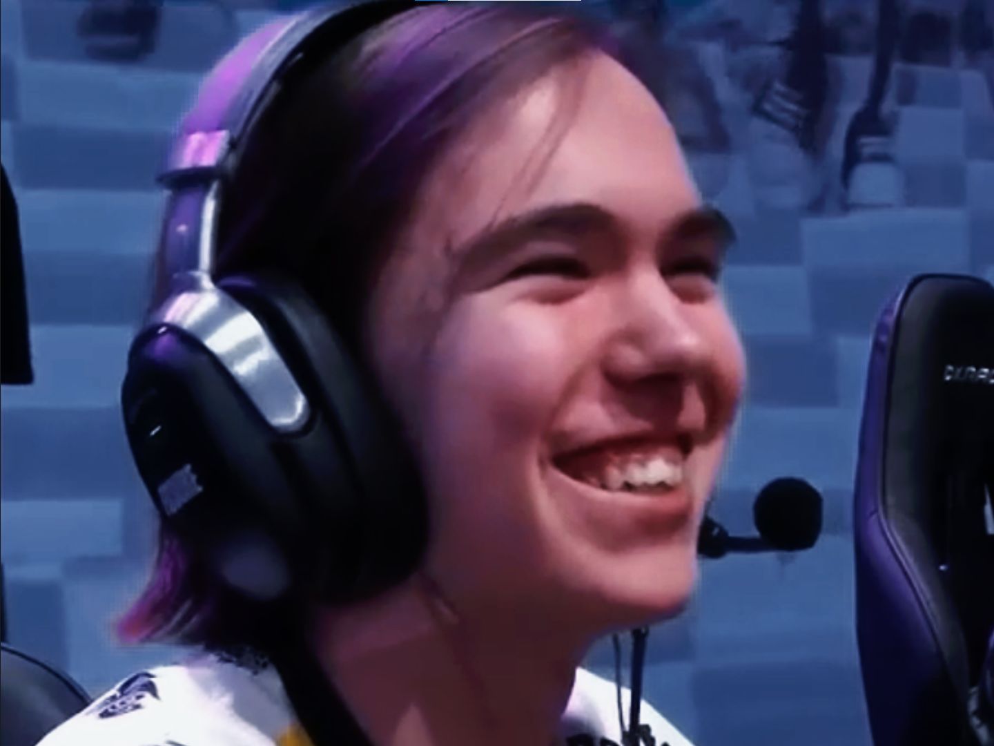 不仅仅是个 不仅仅是个