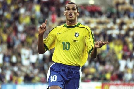 上的坚实屏 上的坚实屏