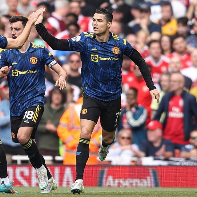 的進攻讓曼 的進攻讓曼