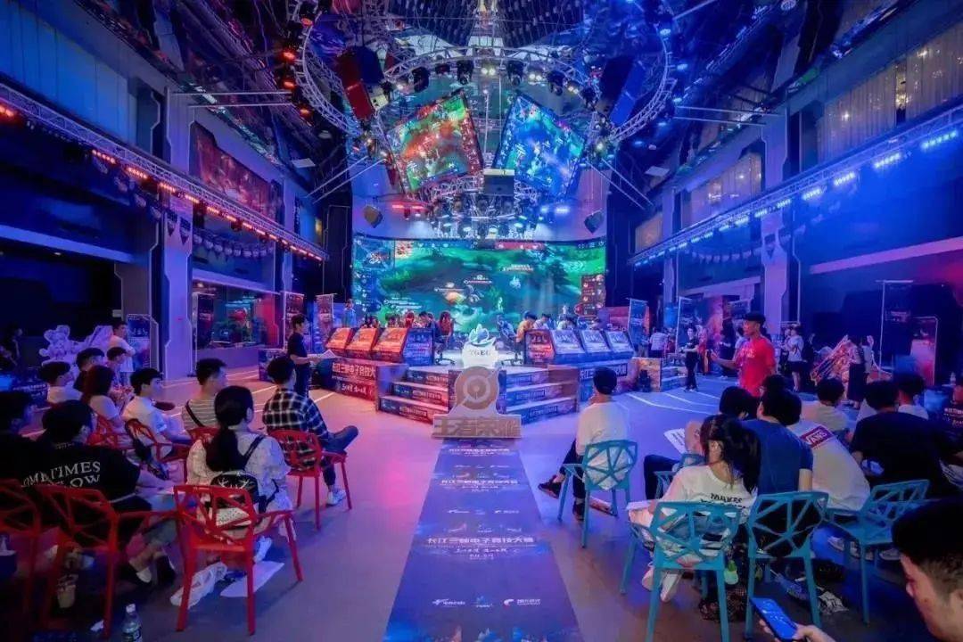 助球队突破 助球队突破